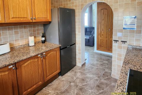 Villa a Pedreguer, Alicante, Pedreguer - € 1.495/mes | Ref: VillaBuenavista - foto 11